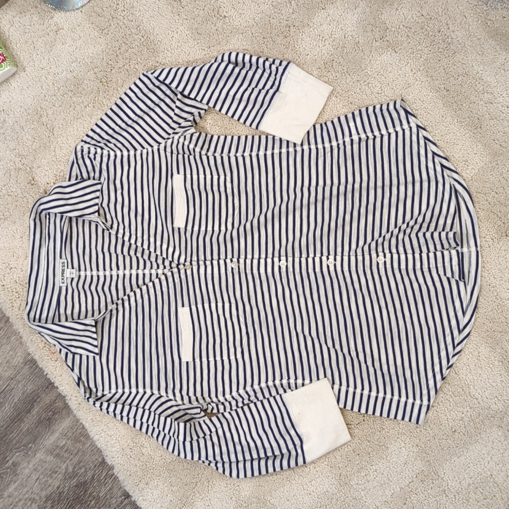 Express shirt